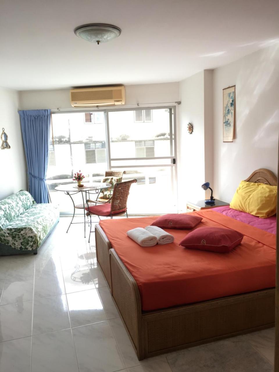 B&B View Talay 1B Studio Jomtien Pattaya Exterior photo